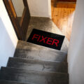 FIXER (フィクサー) FMT-01 LOGO MAT ロゴマット BLACK × RED (ブラック × レッド) 【ご予約受付中】【2025.5.11(Sun)～2025.5.25(Sun)】のイメージ