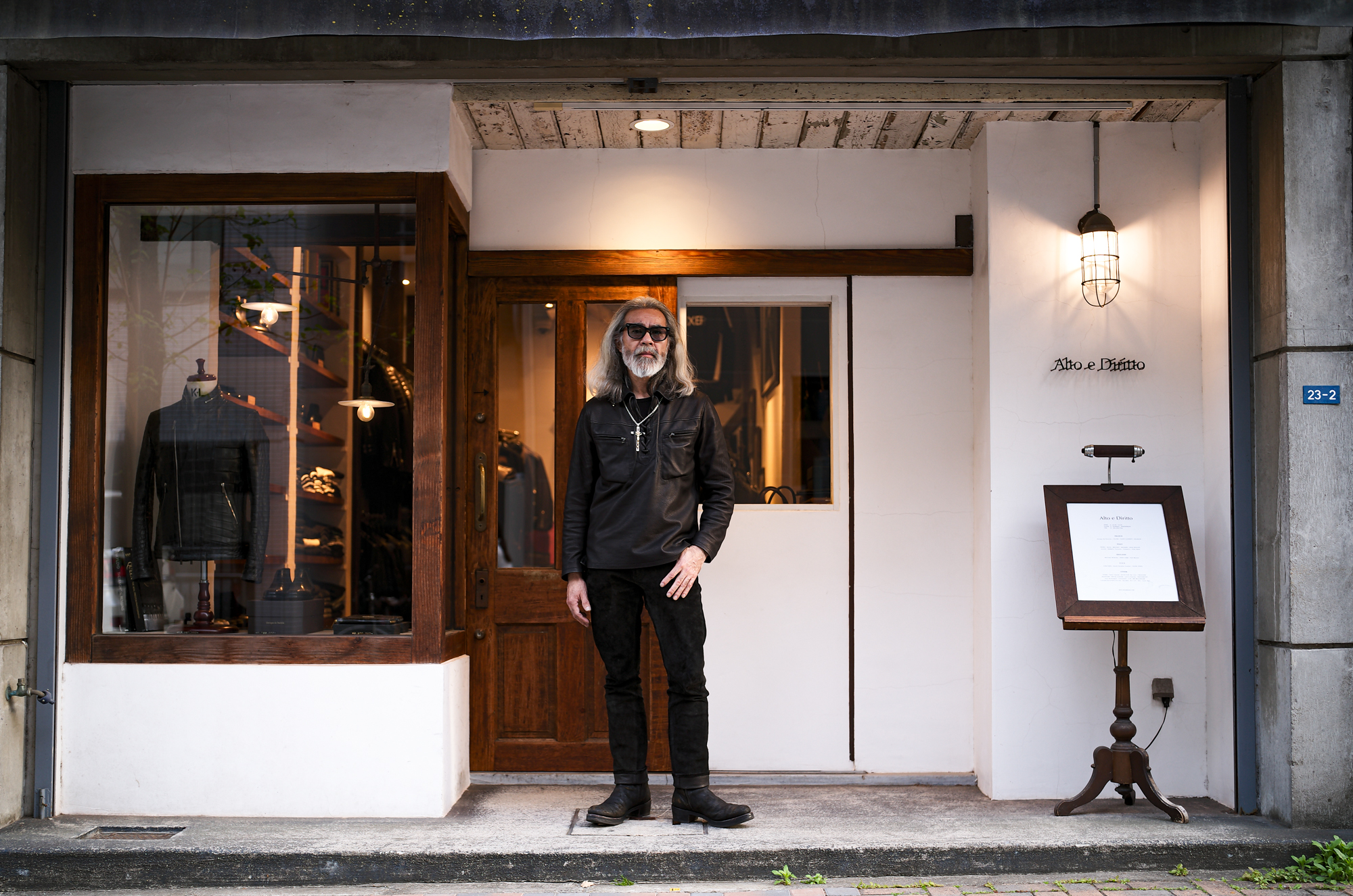 【ISAMU KATAYAMA BACKLASH The Line オーダー会開催 2025.4.19(sat)～2025.4.20(sun)】【BACKLASHデザイナー // ISAMU KATAYAMAさん 4/19,4/20ご来店】【The Line T-177 925 STERLING SILVER CROCODILE DOUBLE RIDERS】ISAMU KATAYAMA BACKLASH The Line "T-140" 925 STERLING SILVER OIL GOVERMENT SOFT CROCODILE LEATHER VEST BLACK イサムカタヤマバックラシュ ザライン 925シルバー クロコダイル ブラック クロコダイルベスト VEST 愛知 名古屋 Alto e Diritto altoediritto アルトエデリット