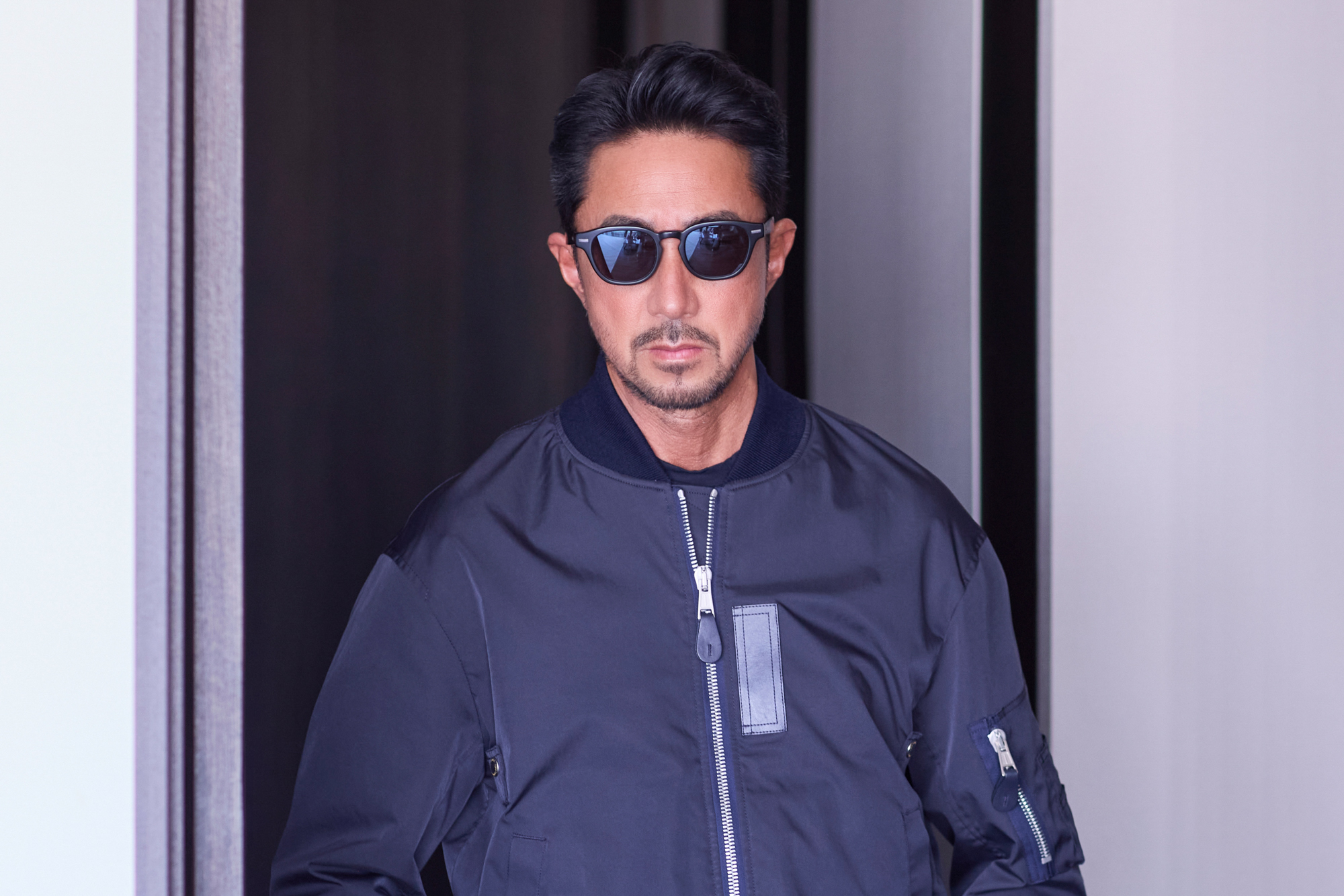 1PIU1UGUALE3 (ウノピュウノウグァーレトレ) BLACK MILITARY BY