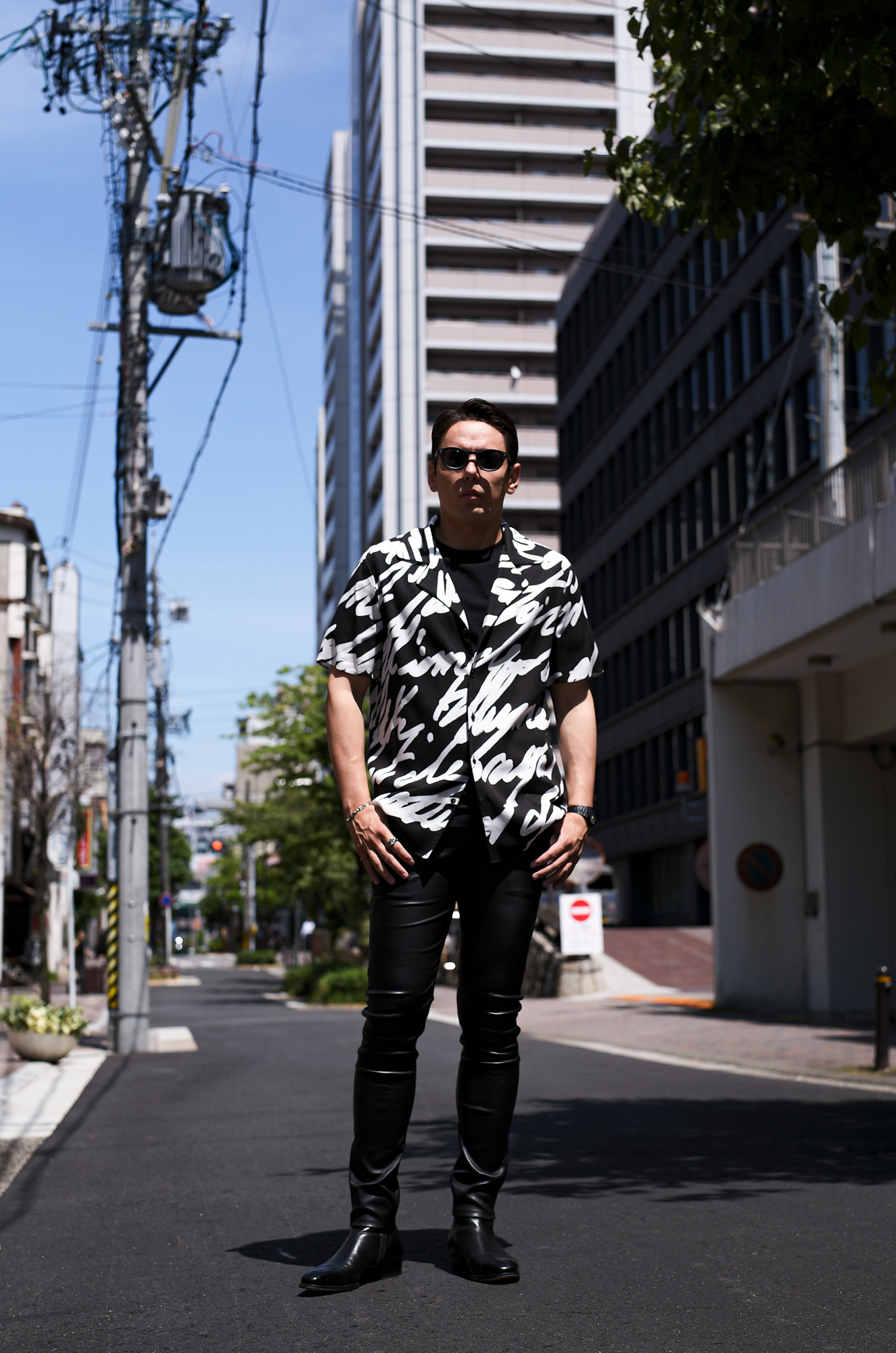 BALMAIN（バルマン）BIG LOVE LETTER SHIRT (ビッグ ラブ レター シャツ) プリント シャツ NOIR (ブラック) 愛知 名古屋 Alto e Diritto altoediritto アルトエデリット 半袖シャツ シャツ 柄シャツ