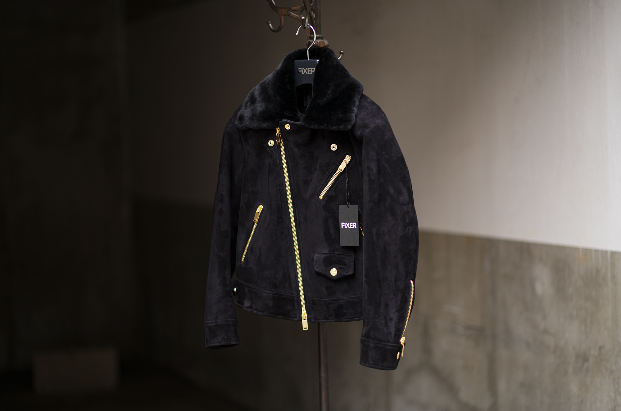 FIXER "F4 GOLD" Cashmere Suede Leather BLACK【Ladys】【BELTLESS , MOUTON STRAIGHT HAIR CUSTOM】 フィクサー エフフォー ゴールド カシミヤスエードレザー ブラック ダブルライダース セミダブルライダース ブラック スペシャルモデル ベルトレス ムートン ストレーロヘア カスタム 愛知 名古屋 Alto e Diritto altoediritto アルトエデリット