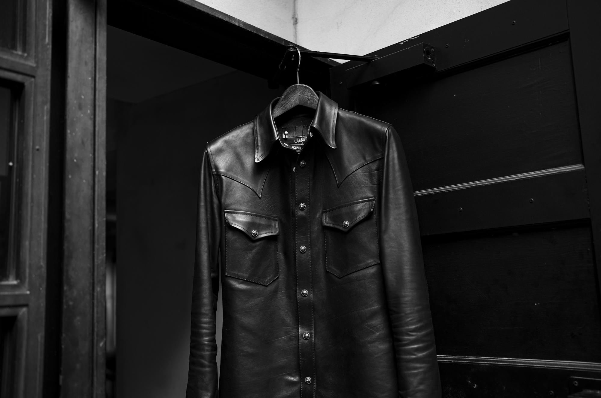 ISAMU KATAYAMA BACKLASH The Line T-209 GUIDI CALF  Leather Shirts BLACK 2022 イサムカタヤマバックラッシュ ザライン グィデイカーフ レザーシャツ ブラック カスタムオーダー 受注会 オーダー会 バックラッシュオーダー会 愛知 名古屋 Alto e Diirtto altoediritto アルトエデリット