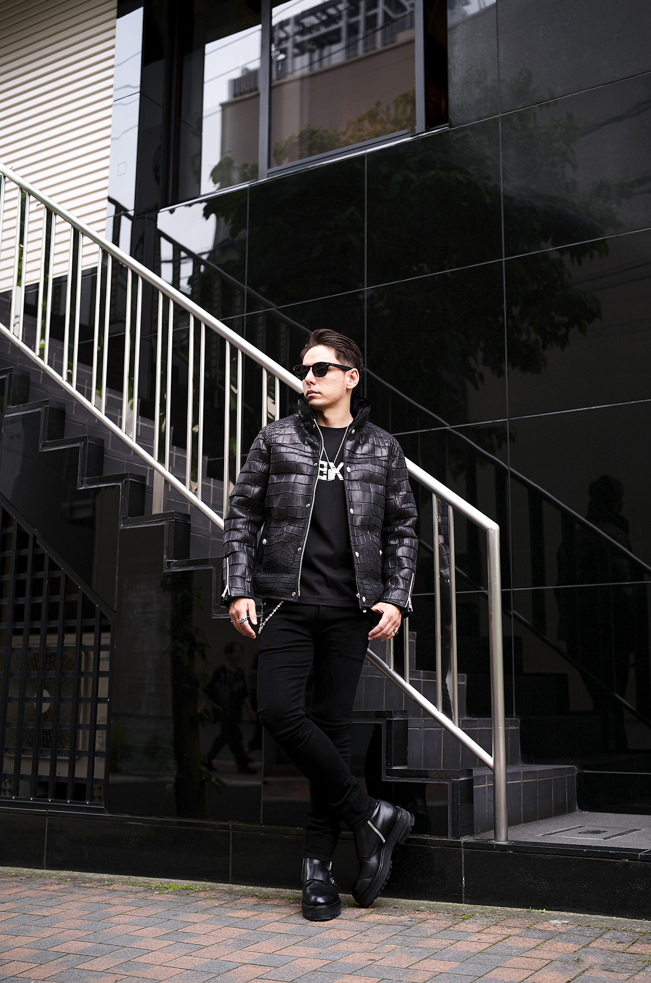 ISAMU KATAYAMA BACKLASH The Line (イサムカタヤマ バックラッシュ ザ・ライン) NUBUCK CROCODILE DOWN JACKET T-270 (ヌバック クロコダイル ダウンジャケット) 925 STERLING SILVER (925 スターリングシルバー) カヴァメント ヌバック クロコダイルレザー ダウン ジャケット BLACK (ブラック) MADE IN JAPAN (日本製) 2025 愛知 名古屋 Alto e Diritto altoediritto　アルトエデリット