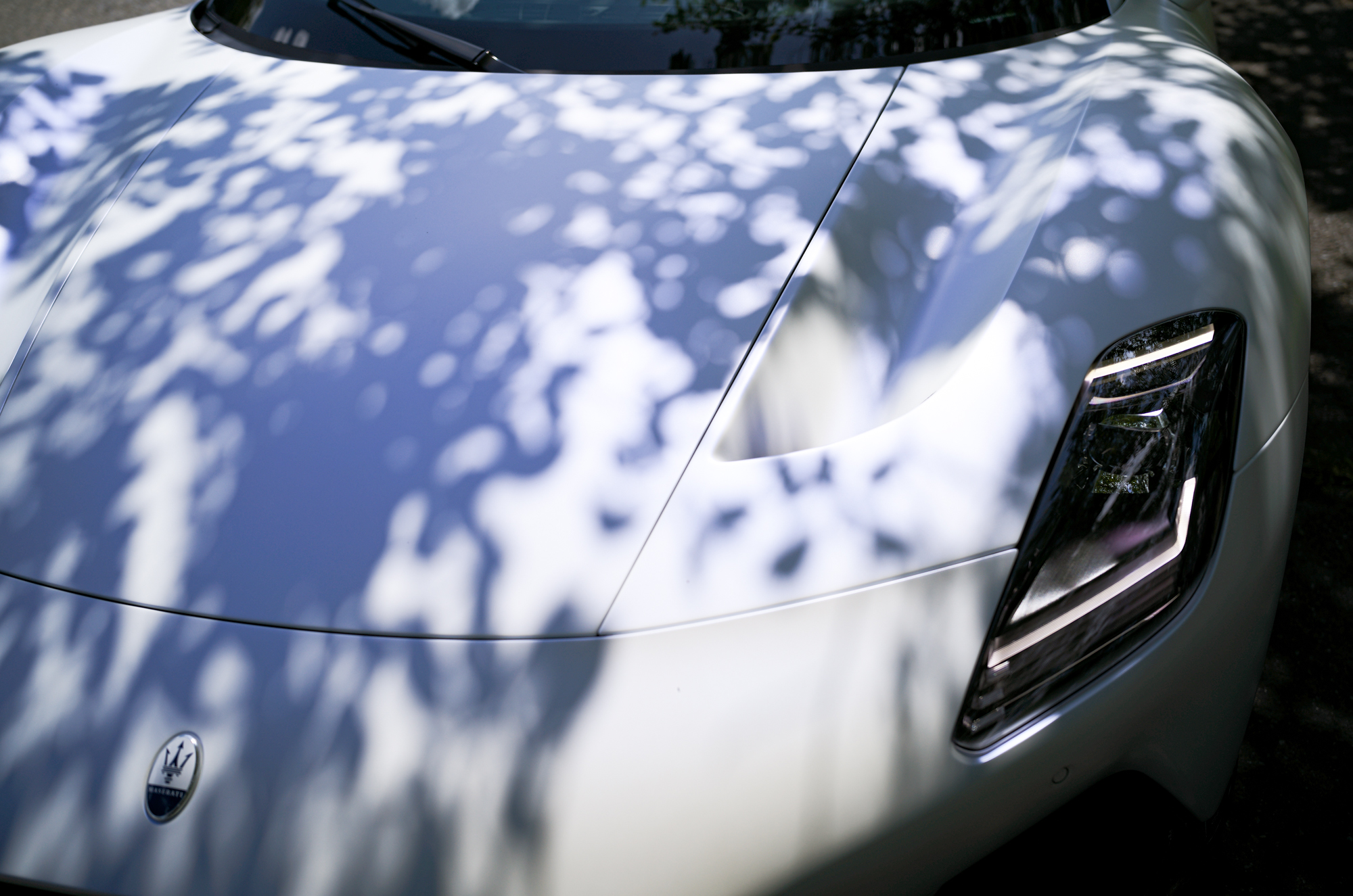 「8.05(tue)」,「8.06(wed)」お休みとなります 愛知 名古屋 Alto e Diritto maserati マセラティ MC20 マットホワイト