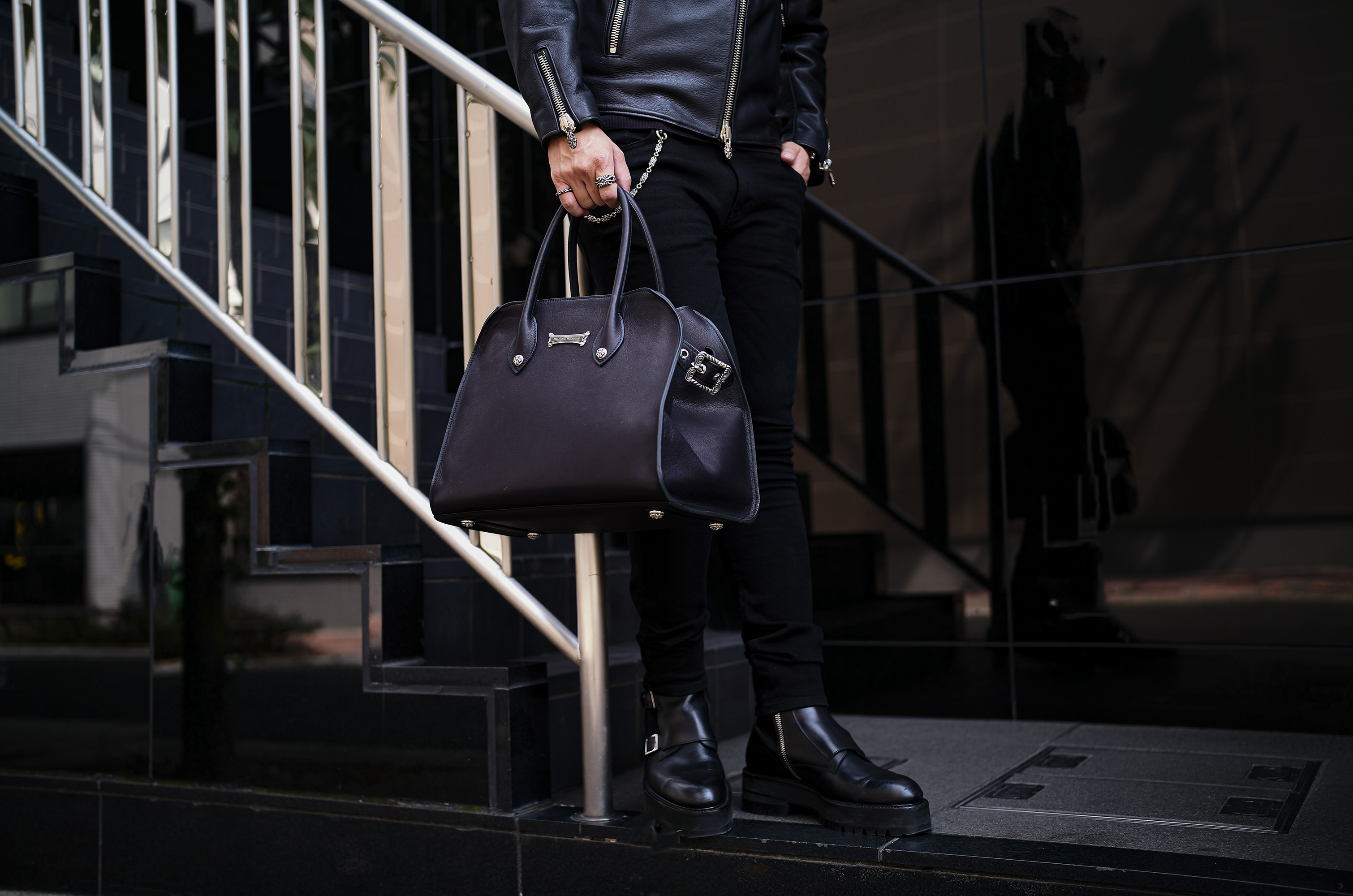 Balvenie Wilhelm No.29 LEATHER BAG 925 SILVER COW LEATHER BLACK　バルヴェニー ヴィルヘルム ナンバートゥエンティナイン レザーバック 925シルバー ブラック Made In England イギリス製 愛知　名古屋 Alto e Diritto altoediritto アルトエデリット レザートートバック totebag leathertotebag