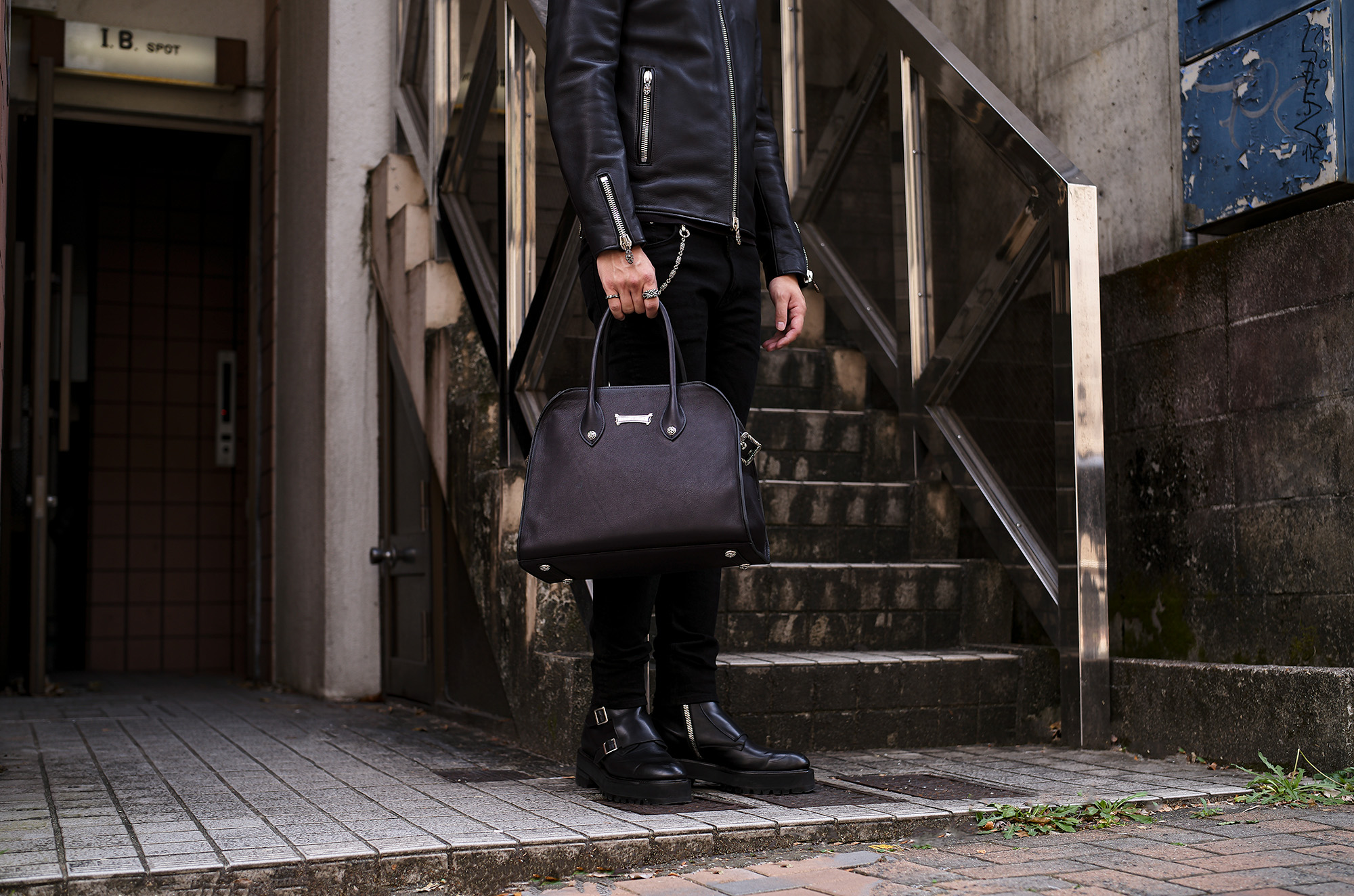 Balvenie Wilhelm No.29 LEATHER BAG 925 SILVER COW LEATHER BLACK　バルヴェニー ヴィルヘルム ナンバートゥエンティナイン レザーバック 925シルバー ブラック Made In England イギリス製 愛知　名古屋 Alto e Diritto altoediritto アルトエデリット レザートートバック totebag leathertotebag