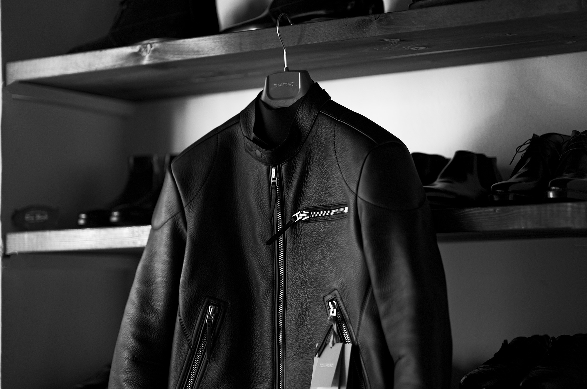 トムフォード　ダブルフェイス　ショートコート　ノーカラー　レザーパイピング　36 TOM FORD / トムフォード – 正規通販・名古屋のメンズセレクトショップ