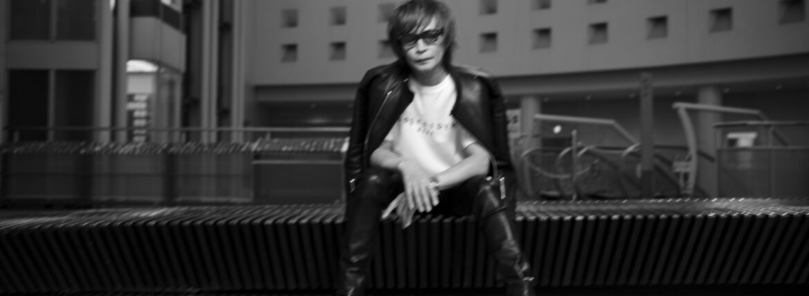 FIXER × CASABLANCA SPECTACLES ROUGH 18K GOLD MATTE BLACK // Four Hydrangea Track.1 Semidouble riders Luxury soft vegetable tanned leather BLACK // Four Hydrangea Reverse Logo T-Shirts WHITE // Four Hydrangea Leather Belt BLACK × GOLD // ISAMU KATAYAMA BACKLASH Deerskin Stretch Pants BLACK // Balvenie Wilhelm VALIANT RING 22K GOLD フィクサー カサブランカ ラフ マットブラック フォーハイドランジア セミダブルライダース リバースロゴ レザーベルト イサムカタヤマバックラッシュ レザーパンツ 愛知 名古屋 Alto e Diritto altoediritto アルトエデリット INORAN イノラン ルナシー