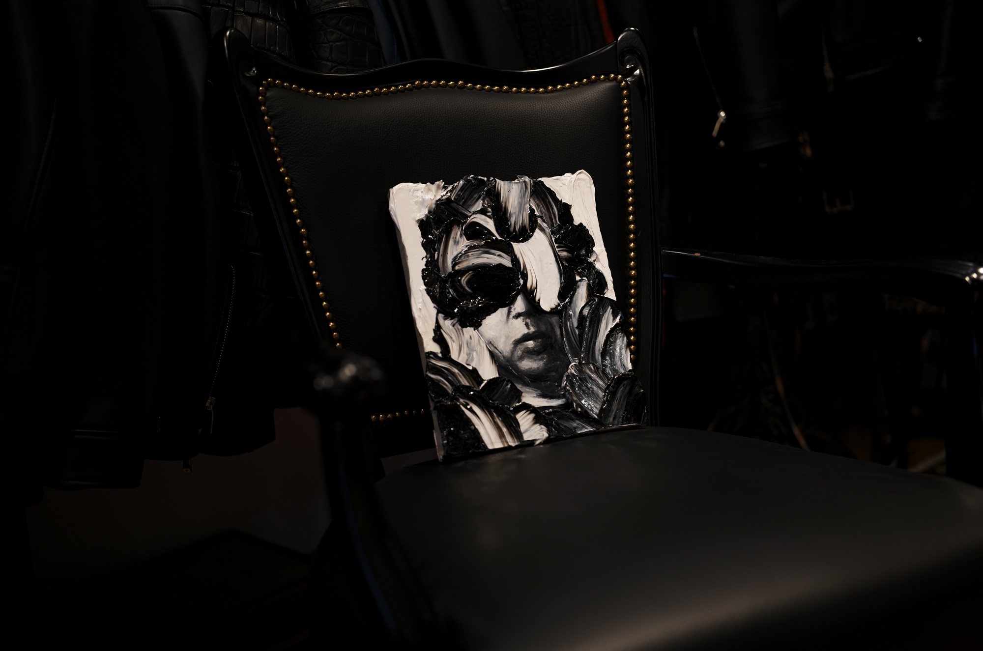 NEUNOA HF 藤原ヒロシ　藤原 ヒロシは、三重県伊勢市出身のファッション・カルチャープロデューサー、音楽プロデューサー、作曲家、編曲家。fragment design主宰。京都精華大学ポピュラーカルチャー学部客員教授。藤原 浩　HIROSHI FUJIWARA エイチエフ 愛知 名古屋 Alto e Diritto altoediritto アルトエデリット