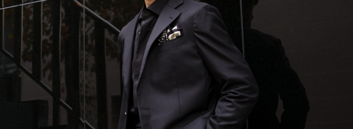 AVANTARE (アヴァンターレ) Lyon (リヨン) SILK 100% Chief シルク チーフ BLACK (ブラック) made in italy(イタリア製) 愛知 名古屋 Alto e Diritto altoediritto アルトエデリット