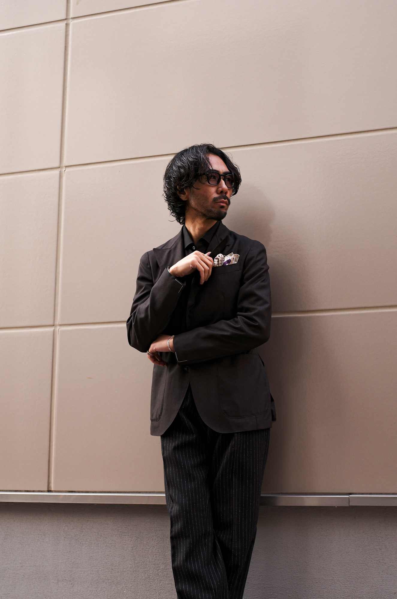 AVANTARE (アヴァンターレ) Lyon (リヨン) SILK 100% Chief シルク チーフ BEIGE (ベージュ) made in italy(イタリア製) 愛知 名古屋 Alto e Diritto altoediritto アルトエデリット