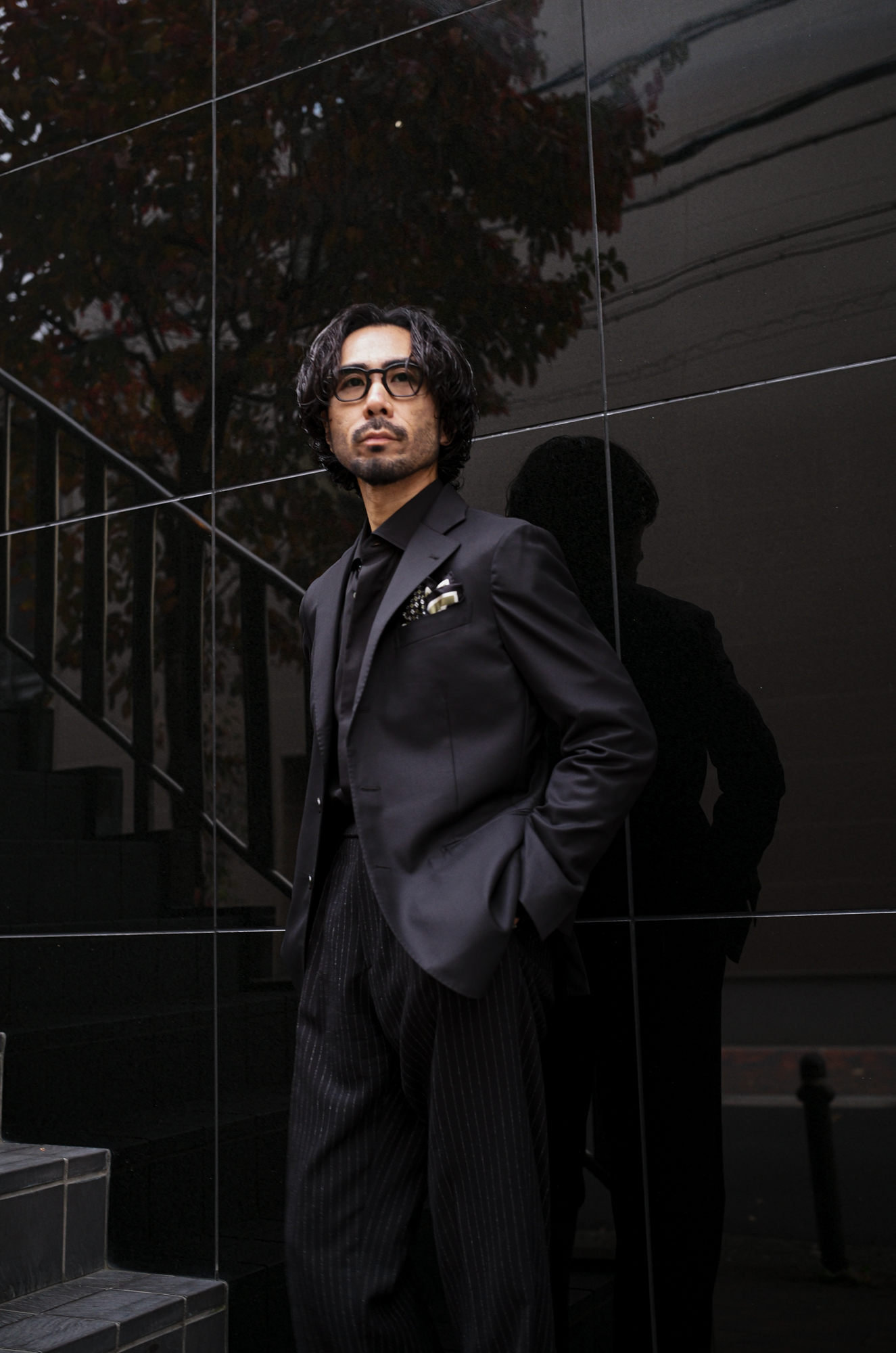 AVANTARE (アヴァンターレ) Lyon (リヨン) SILK 100% Chief シルク チーフ BLACK (ブラック) made in italy(イタリア製) 愛知 名古屋 Alto e Diritto altoediritto アルトエデリット