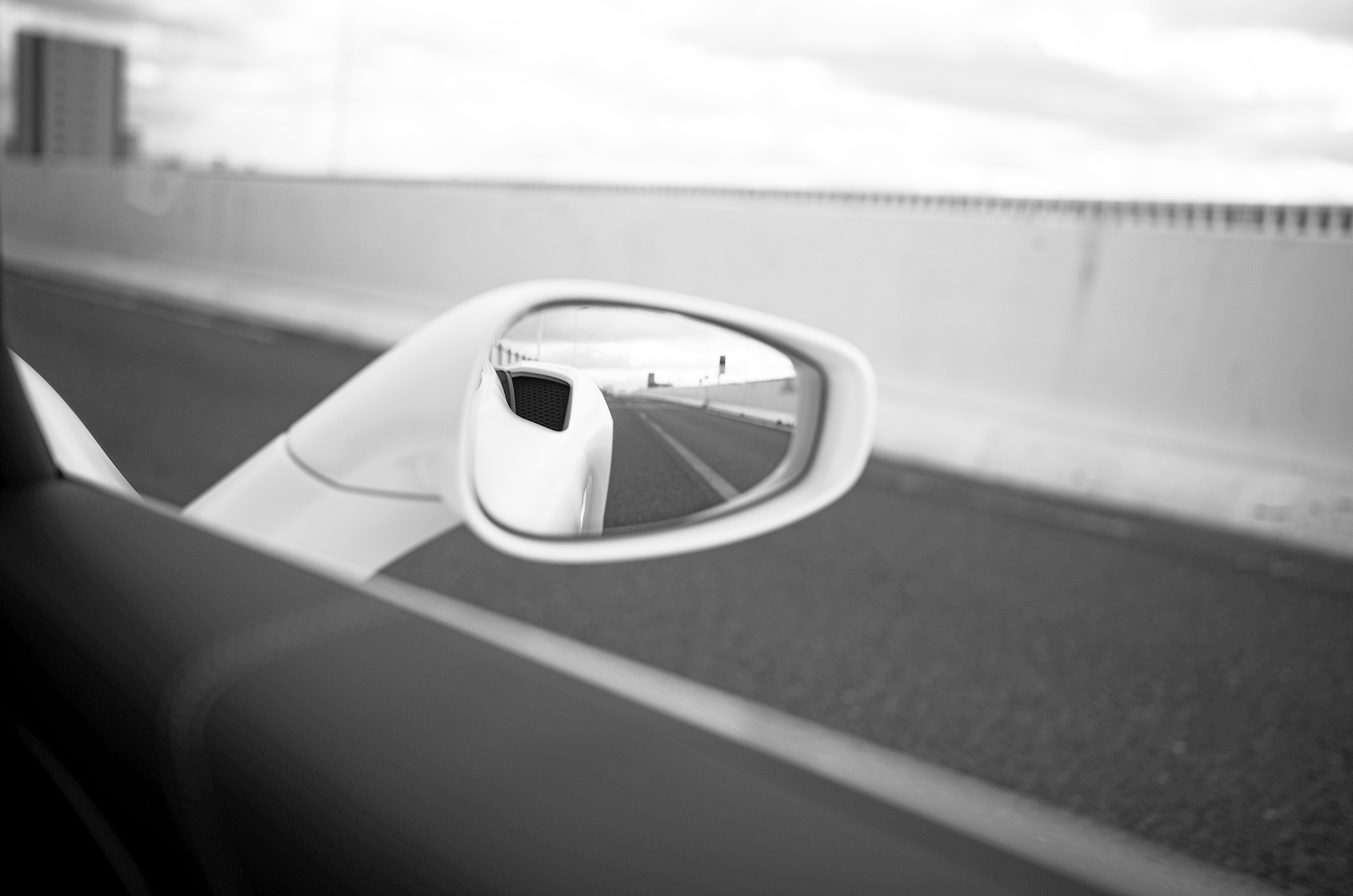 Drive ドライブ MC20 マセラティ マットホワイト