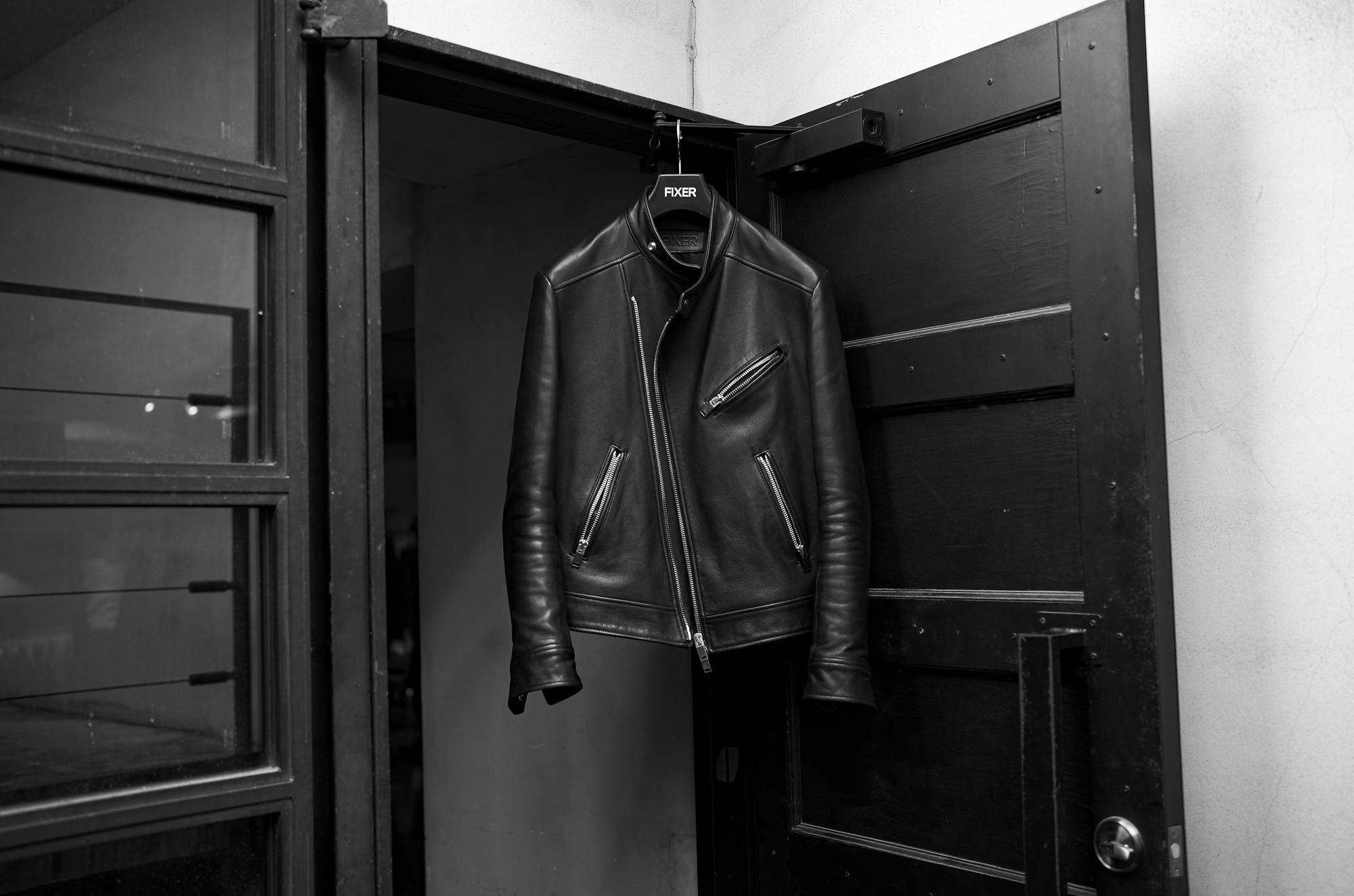 FIXER F1|始まりは、2019年の黒にある FIXER F1 | The Beginning Lies in Black, 2019 愛知 名古屋 Alto e Diritto altoediritto アルトエデリット