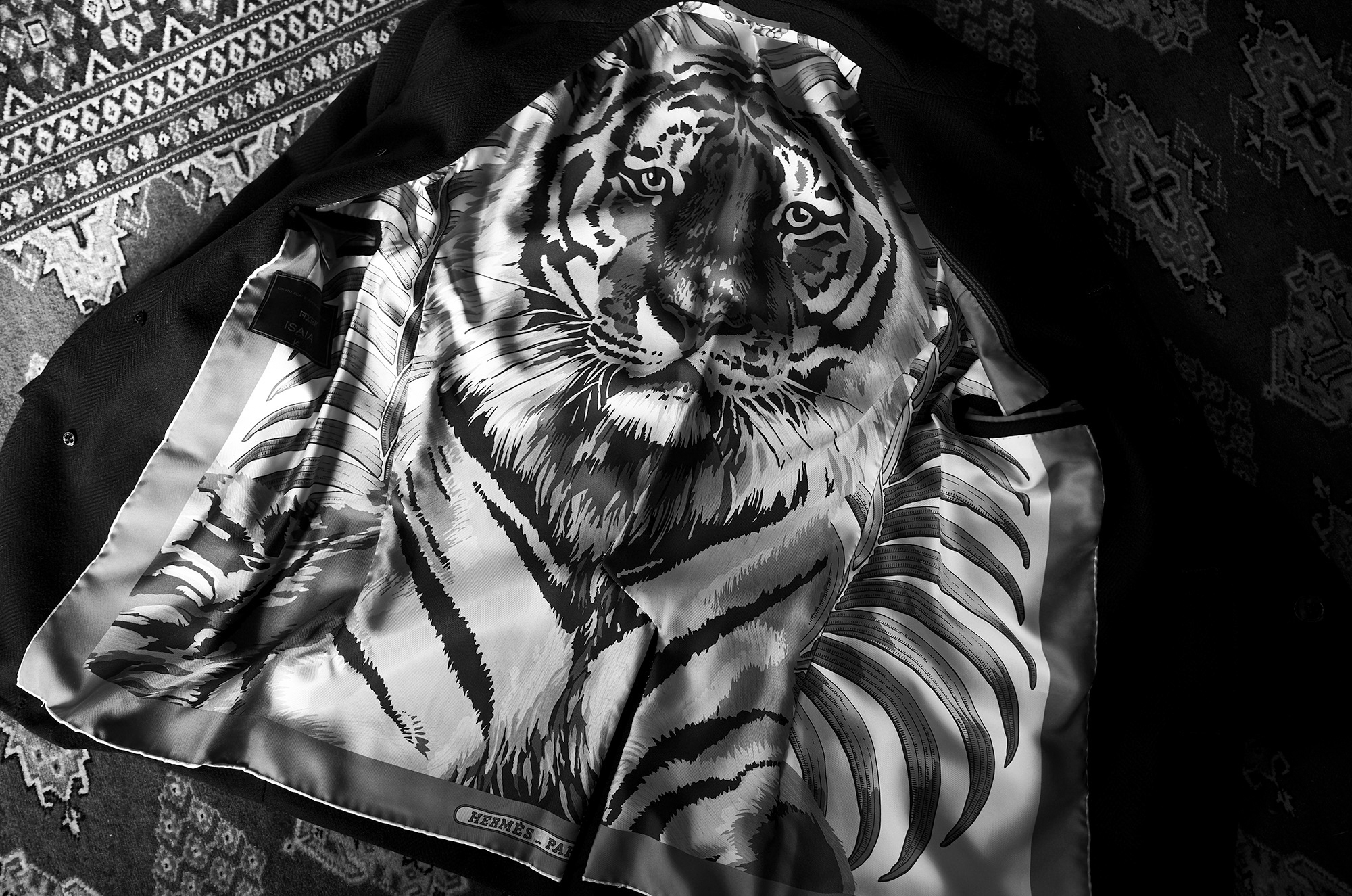 虎視眈々の形而上学  ーThe Metaphysics of a Quiet Gazeー 愛知 名古屋 Alto e Diritto altoediritto アルトエデリット 綴る