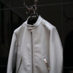 — 色ではなく、構造としての存在。— FIXER F0 / Cow Leather / GRAY フィクサー エフゼロ カウレザー グレー シングルライダース レザージャケット ライダースジャケット JAPAN 日本 愛知 名古屋 Alto e Diritto altoediritto アルトエデリット