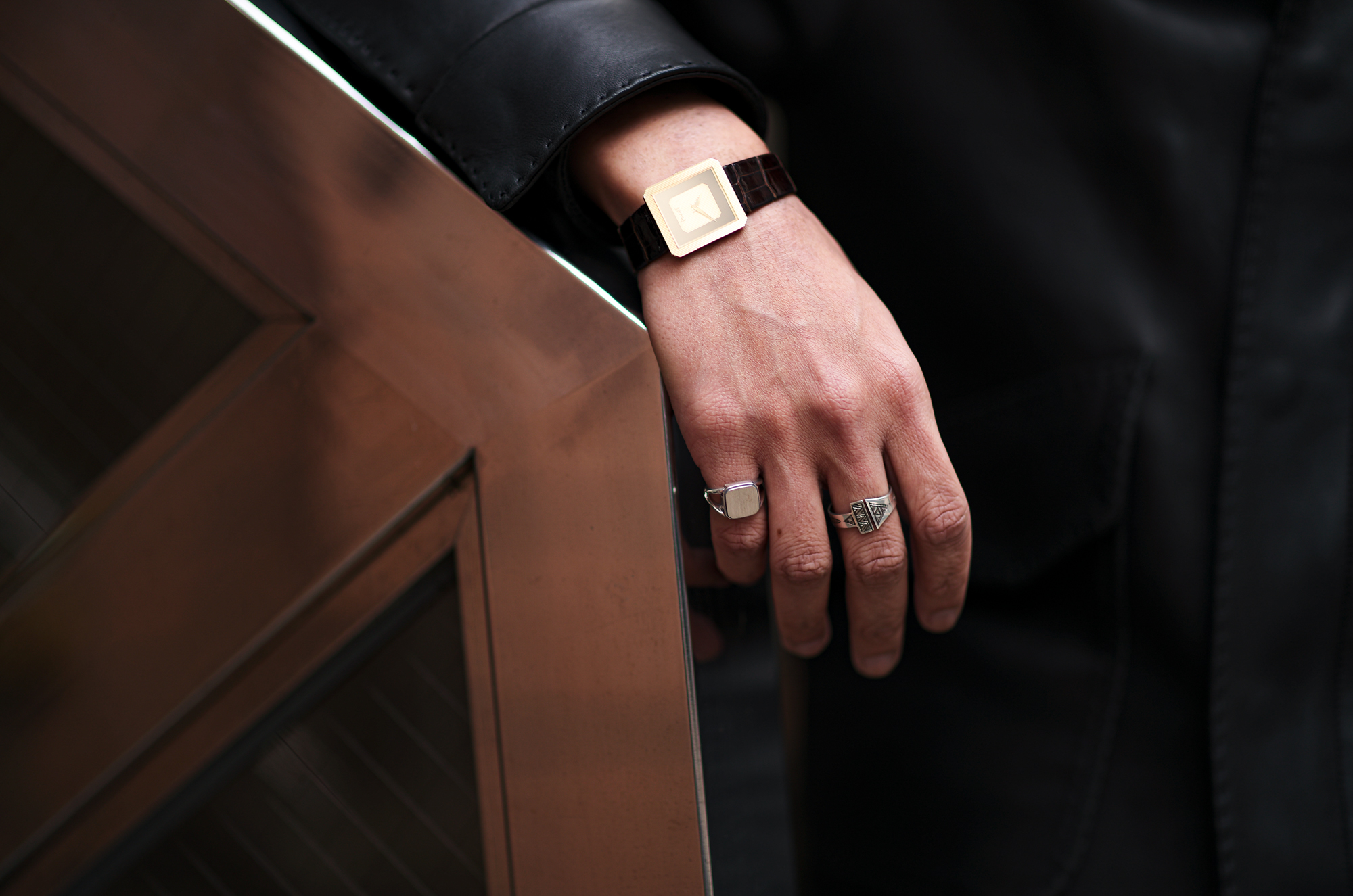 — 指に宿るのは、装飾ではない。意志だ。 — AVANTARE / CARDIFF RING 925 SILVER アヴァンターレ カーディフ リング JAPAN 日本 愛知 名古屋 Alto e Dirtto altoediritto アルトエデリット リング RING 925シルバー