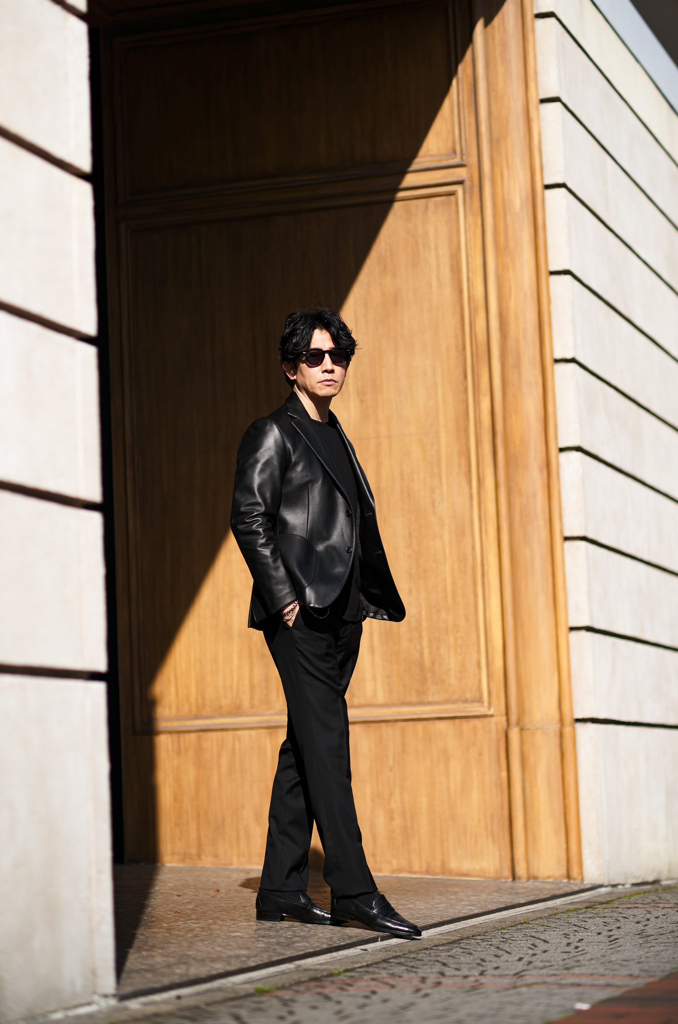 黒は、完成されることで静かになる。 — BELVEST Lightweight Leather Single Jacket — JAPAN 日本 愛知 名古屋 Alto e Diritto altoediritto アルトエデリット ベルベスト レザージャケット
