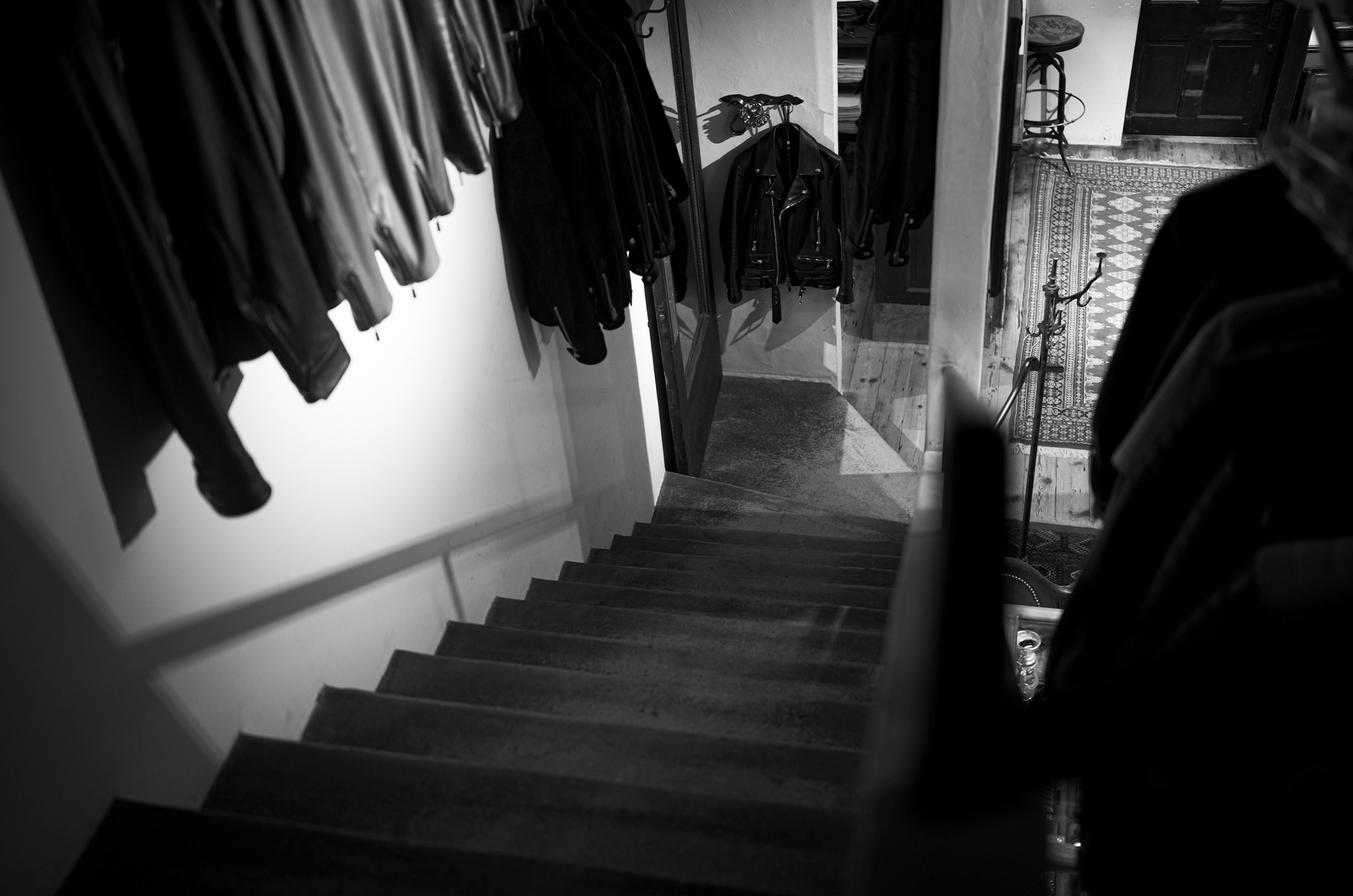 第八章｜なぜ比較しないのか — Why We Do Not Compare — Chapter Eight｜Why We Do Not Compare — Why We Do Not Compare — 日本 Alto e Diritto altoediritto アルトエデリット 愛知 名古屋 綴る 連載