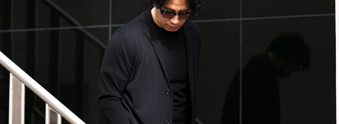 黒は、やわらかく深く支配する。 — RIVORA Alashan Cashmere Knit Jacket / Alto e Diritto Exclusive — JAPAN 日本 愛知　名古屋 Alto e Diritto altoediritto アルトエデリット