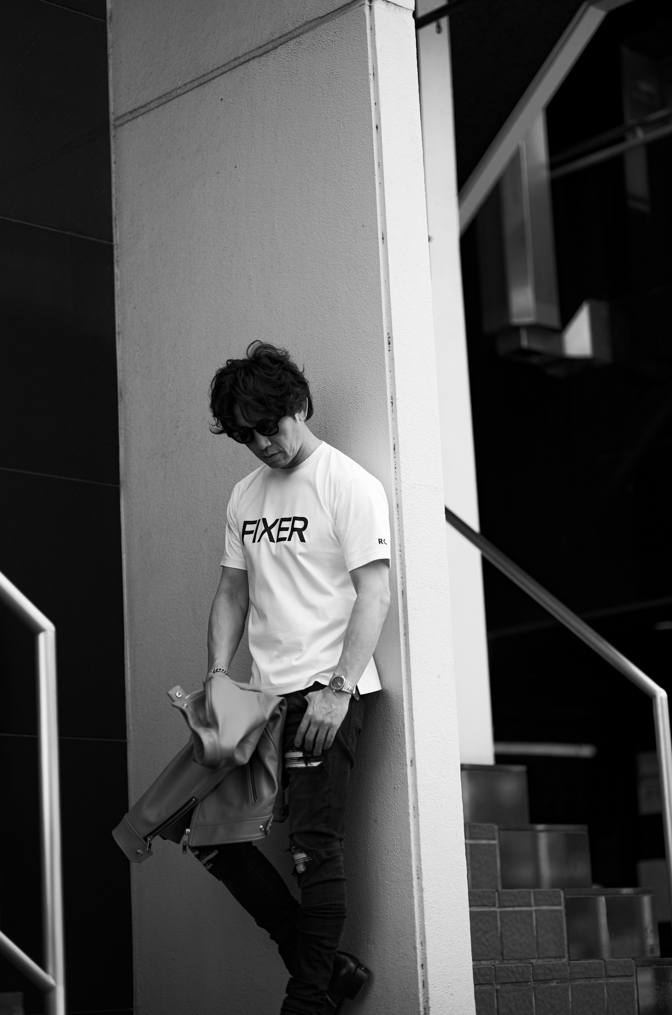 そのロゴは、飾りでは終わらない — The Logo Does Not End as Decoration JAPAN 日本 愛知 名古屋 Alto e Diritto altoediritto アルトエデリット ロウル Tシャツ