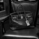 — 妖艶な黒に、PAMOS。 / Aged Crocodile — JAPAN 日本 愛知 名古屋 Alto e Diritto altoediritto アルトエデリット パモス クロコダイル BAG