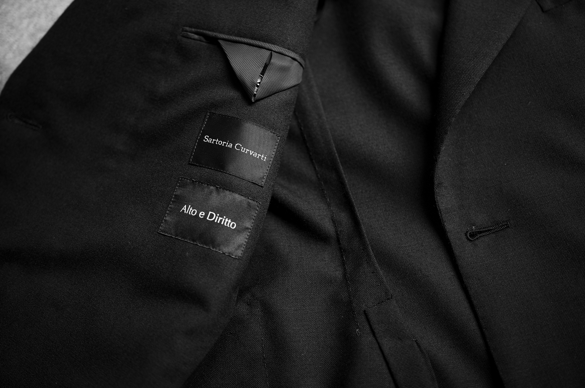 — 時間だけが、名前を残していく。 / Sartoria Curvarti "BESPOKE" — JAPAN 日本 愛知 名古屋 Alto e Diritto altoediritto アルトエデリット