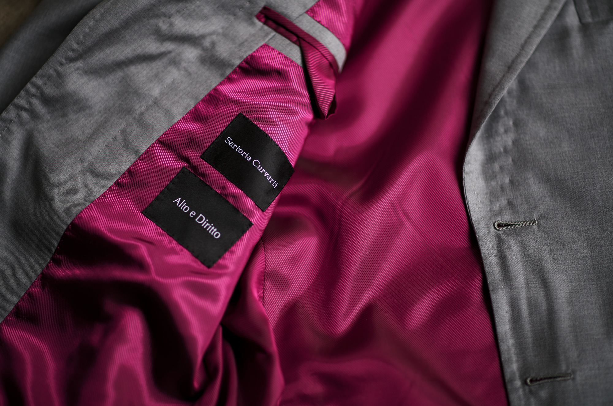 — 時間だけが、名前を残していく。/ Sartoria Curvarti “BESPOKE” — JAPAN 日本 愛知 名古屋 Alto e Diritto altoediritto アルトエデリット ビスポーク サルトリア クルヴァルティ ジャケット