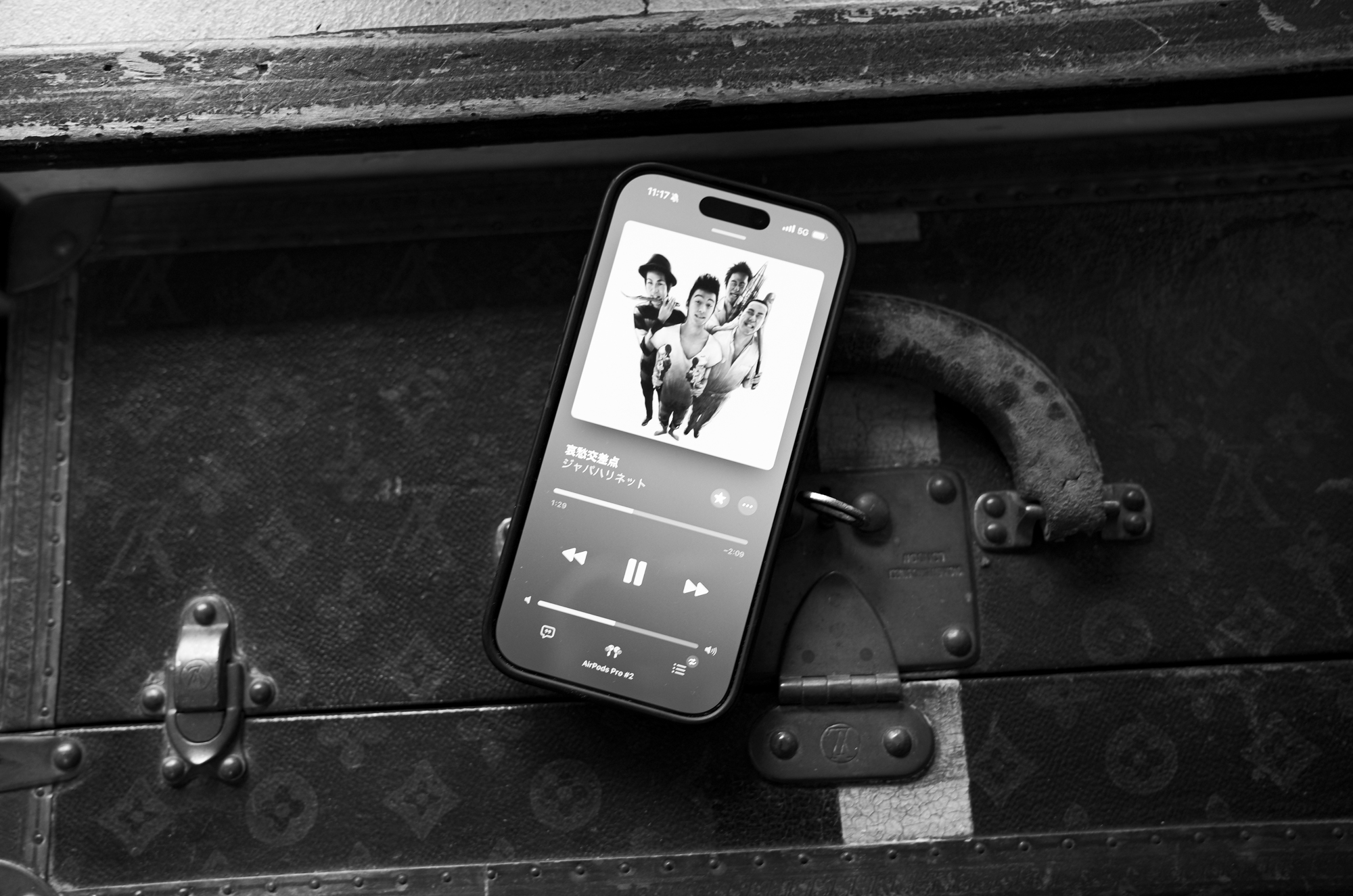 — あの日の音は、今も心を真っすぐにする。 / 哀愁交差点 2004 — ジャパハリネット。 JAPAN 日本 愛知 名古屋 Alto e Diritto altoediritto アルトエデリット