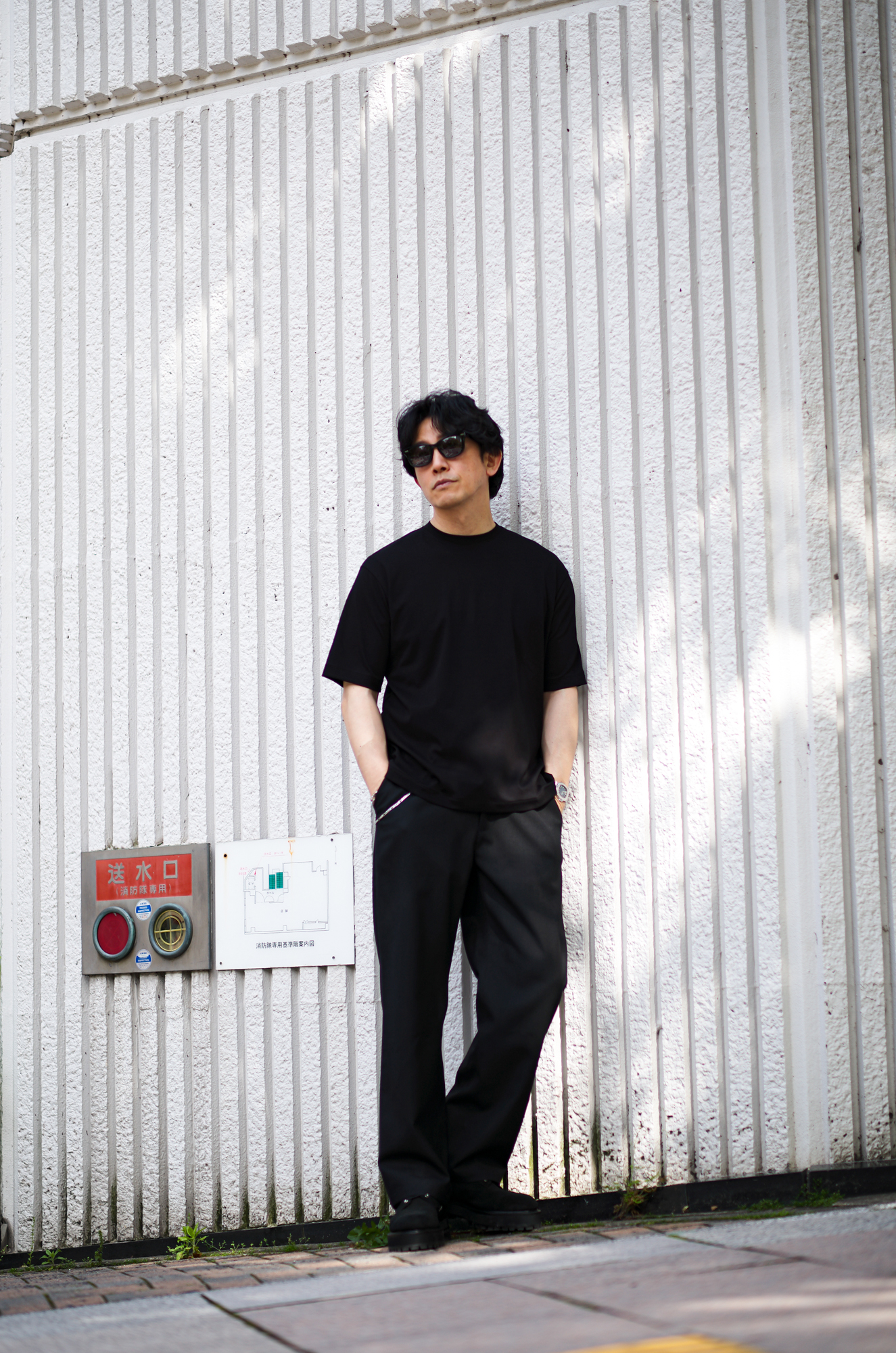 — 整いすぎない美しさ が、結局いちばん色気になる。 / RIVORA Suvin Cotton Smooth T-Shirts — JAPAN 日本 愛知 名古屋 Alto e Diritto altoediritto アルトエデリット Tシャツ ホワイト ブラック