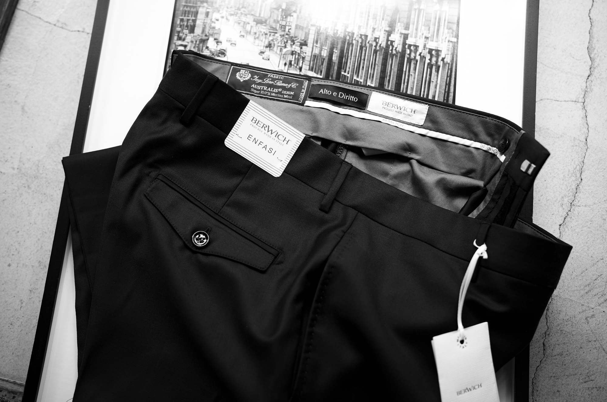 Alto e Diritto × BERWICH / 黒は、作るものではない。辿り着くものだ。 —  JAPAN 日本 愛知 名古屋 Alto e Diritto × BERWICH × Loro Piana (アルトエデリット × ベルウィッチ × ロロ・ピアーナ) LUCANO LONG (ルカーノ ロング) SUPER 150's AUSTRALIS WIDE STRAIGHT DRESS WOOL SLACKS ワイドストレート ウール ドレス パンツ made in italy (イタリア製) 