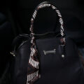 — AVANTARE “Arezzo” Silk Scarf / バッグまで、美しく整える。 Finish the Details. —のイメージ