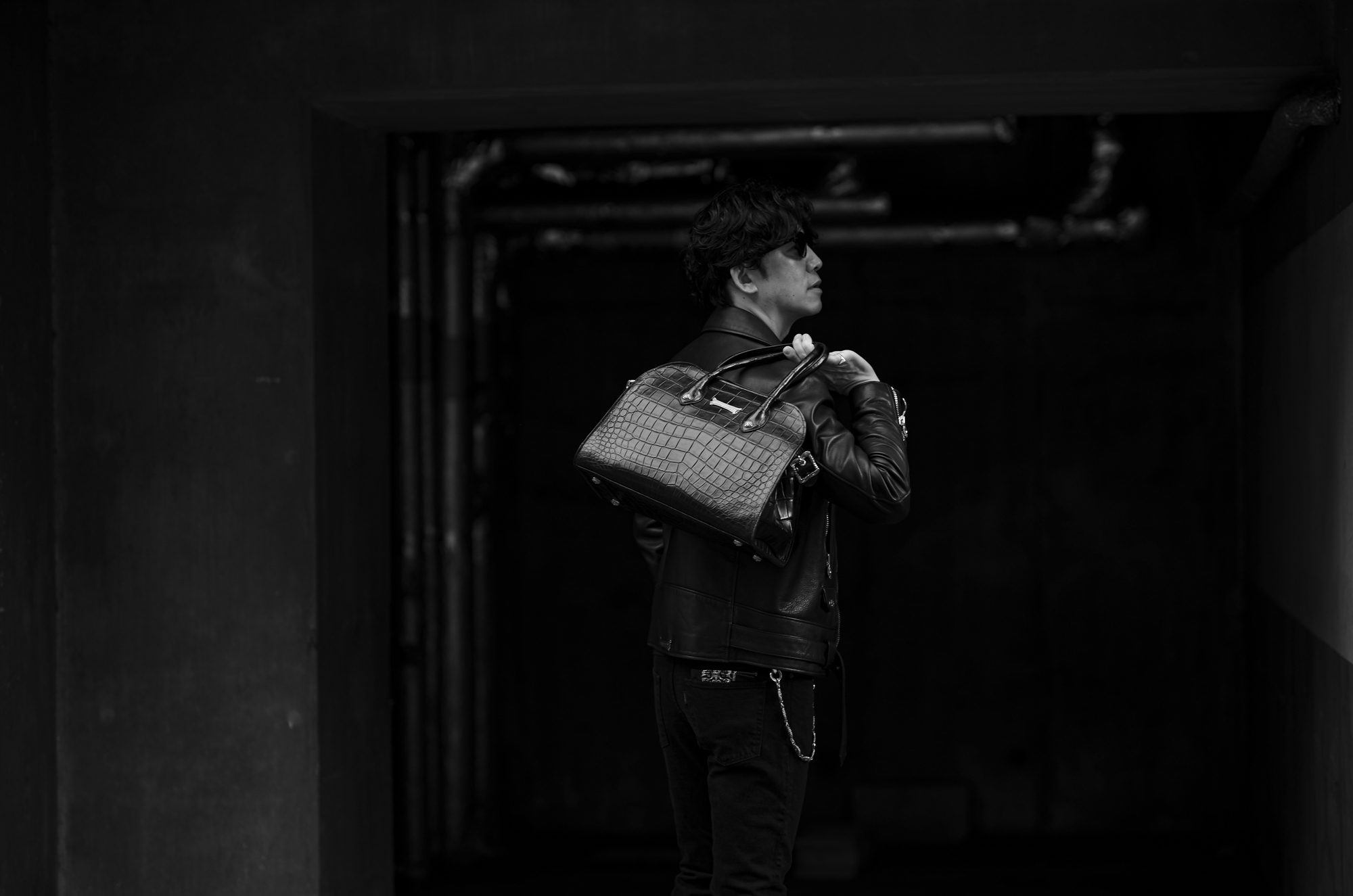 Balvenie Wilhelm (バルヴェニー ヴィルヘルム) No.29 LEATHER BAG 925 SILVER (ナンバー トゥエンティ ナイン レザーバッグ 925シルバー) MAT CROCODILE LEATHER (マットクロコダイル) レザー バッグ BLACK (ブラック) Made In England (イギリス製) JAPAN 日本 クロコダイルレザー ワニ クロコレザーバック 愛知 名古屋 Alto e Diritto altoediritto アルトエデリット