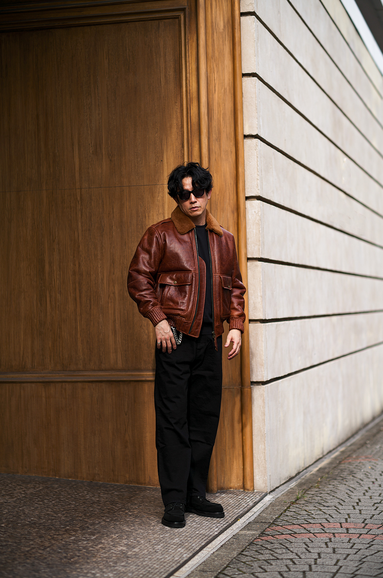 ISAMU KATAYAMA BACKLASH / MOUTON FLIGHT JACKET — BROWN ON BLACK. — 黒に重ねる、ブラウンの色気。— JAPAN 日本 愛知 名古屋 Alto e Diritto altoediritto アルトエデリット ムートン イサムカタヤマバックラッシュ ブラウン フライトジャケット