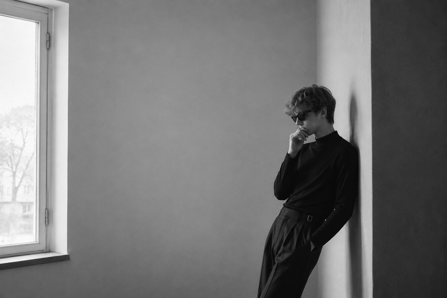 — RIVORA MOCK NECK × cuervo bopoha ALBERT — BLACK ON BLACK. — 色ではなく、佇まいで黒を着る。— JAPAN 日本 愛知 名古屋 Alto e Diritto altoediritto アルトエデリット リヴォラ モックネック クエルボヴァローナ アルベルト スラックス