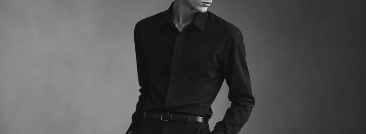 ISAIA — BLACK, WITH ATTITUDE. — 品格の奥に、反骨。 イザイア シャツ 黒シャツ ブラックシャツ JAPAN 日本 愛知 名古屋 Alto e Diritto altoediritto